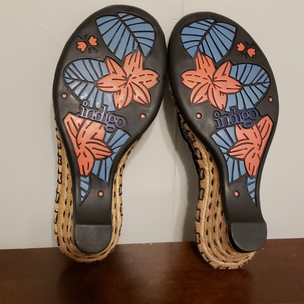 💢SOLD INDIGO sandals - Picture 6 of 7